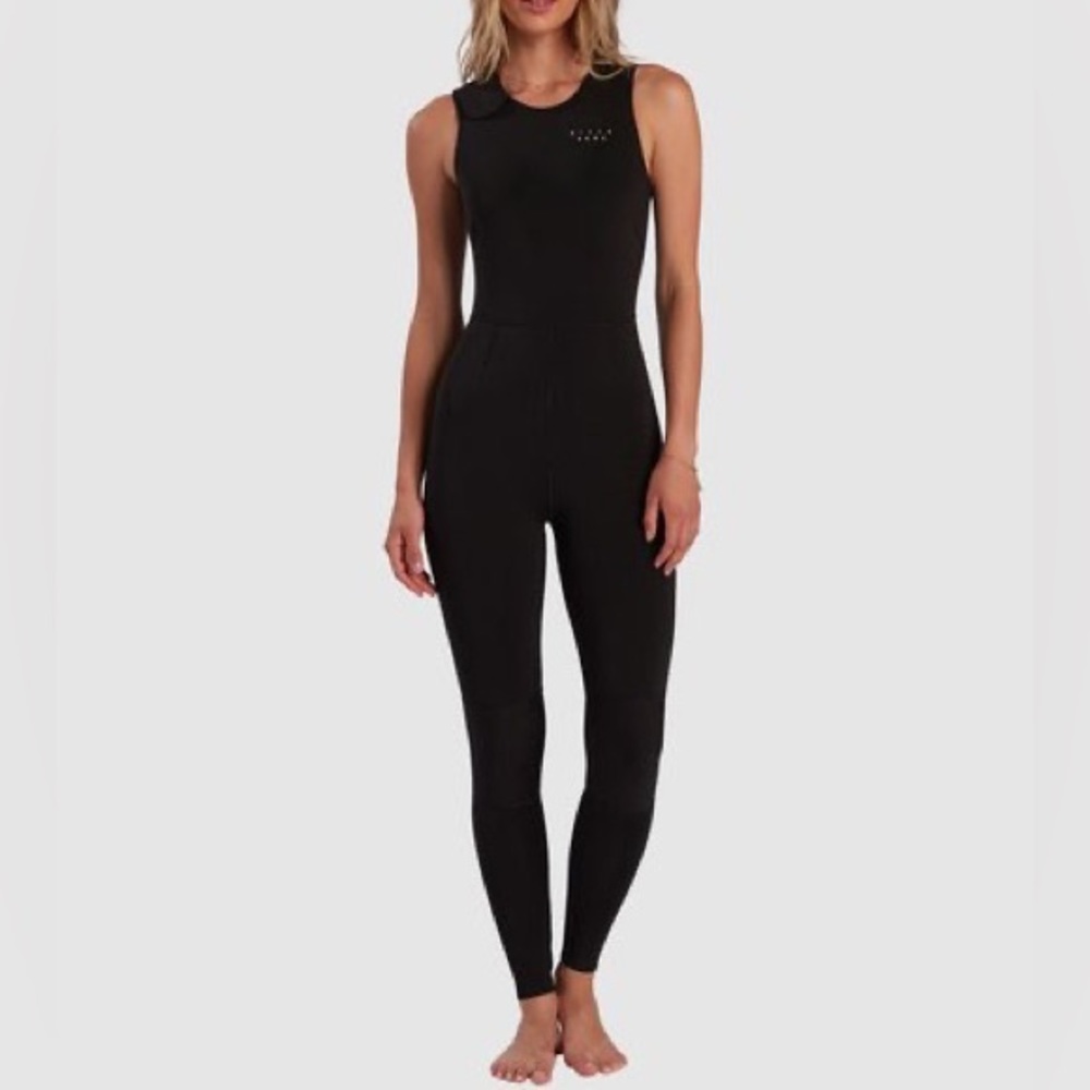 Billabong wetsuit size 4 “farmer Jane”